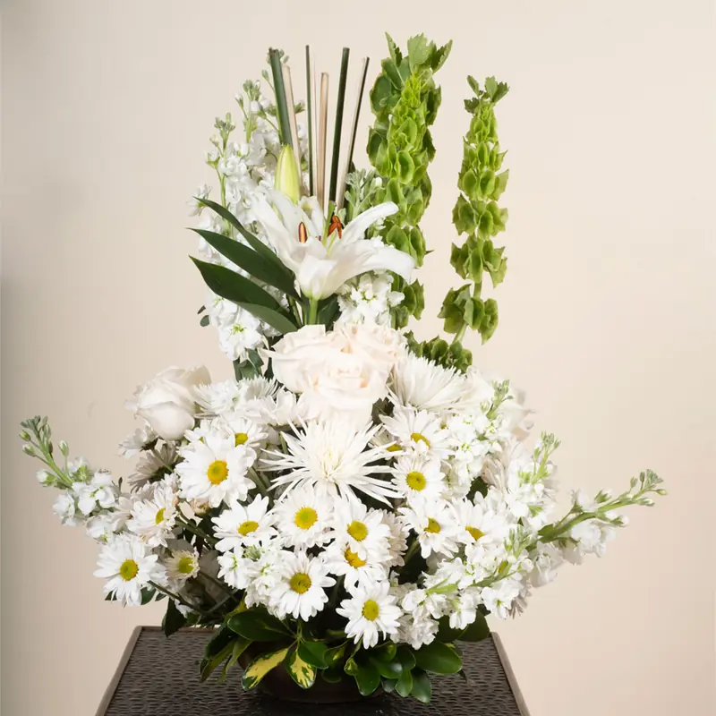 Arreglo estilizado, arreglo de flores elegante y estilizado